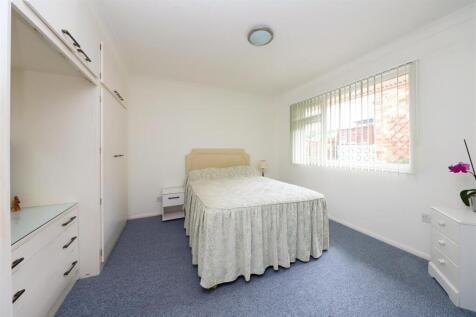 Curzon Place
