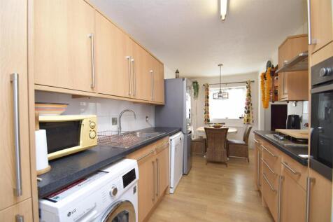 Ridgeway Court
