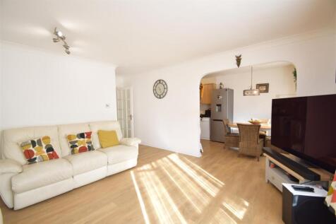 Ridgeway Court