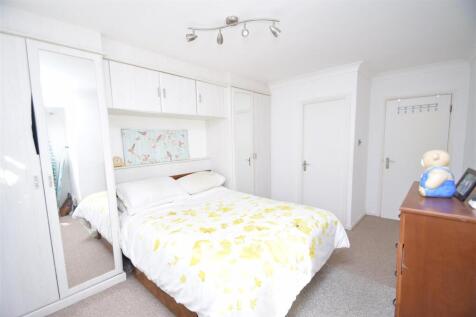 Ridgeway Court