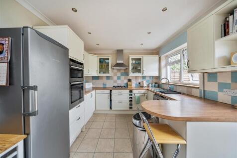 Tolcarne Drive