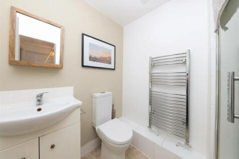 Westbury Lodge Close