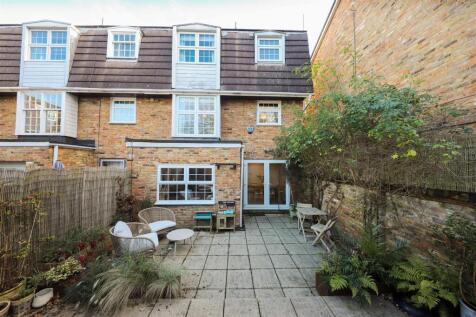 Westbury Lodge Close