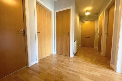 IMG-20250429-WA00...