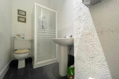 IMG-20250429-WA00...