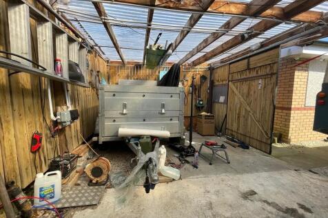 IMG-20250401-WA00...