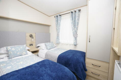 Bed2