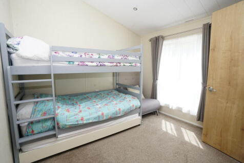 Bed2