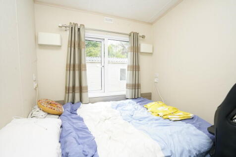 Bed2