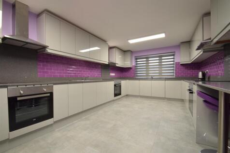 Communal Kitchen