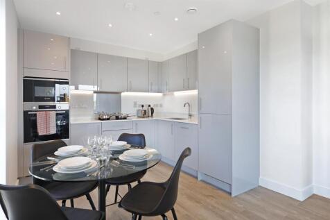 Lounge/Kitchen