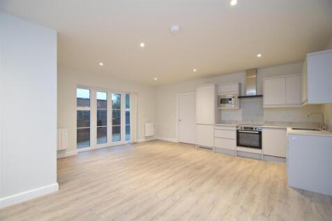 Kitchen/Living Area