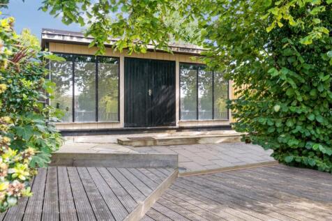 Garden Studio