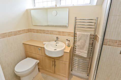 Master-En-Suite.jpg