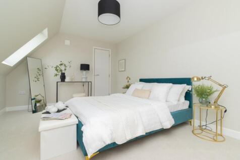 Apt. 14 Show Home