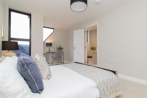 Apt. 14 Show Home