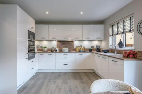 belwood oaks, penicuik