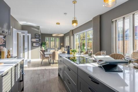 belwood oaks, penicuik