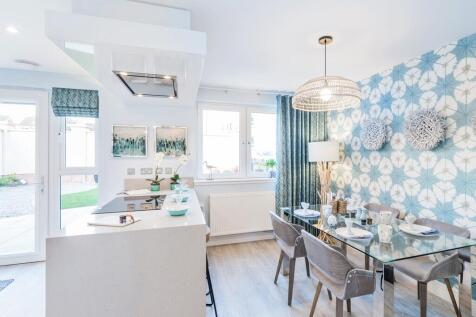 belwood oaks, penicuik