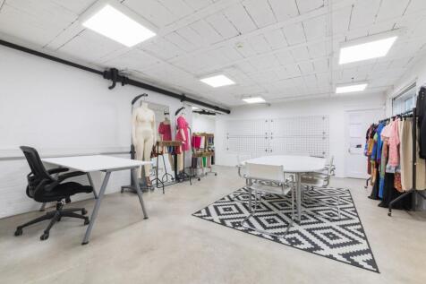 OFFICE 1.jpg