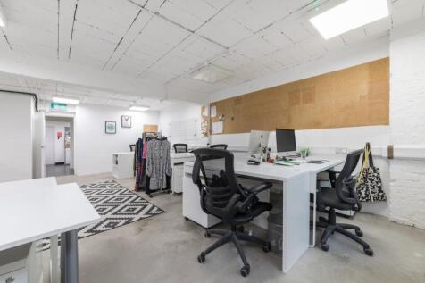 OFFICE 7.jpg