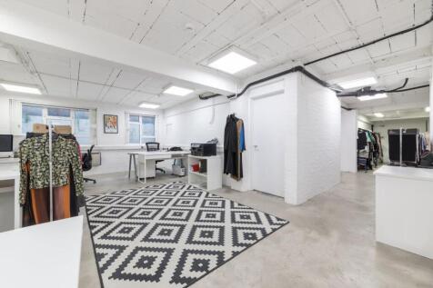 OFFICE 8.jpg