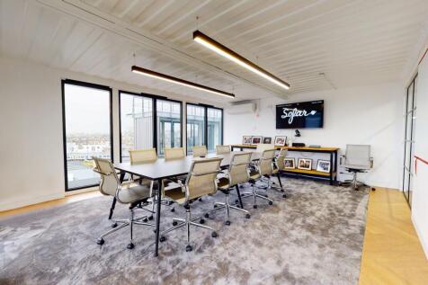 5thFloor212RegentsParkRoad12152020_120024.jpg