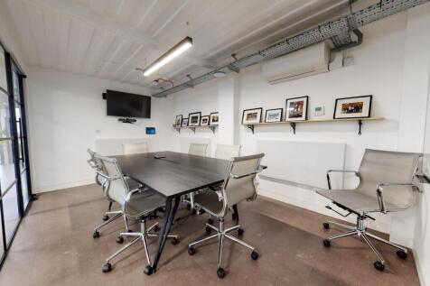 5thFloor212RegentsParkRoad12152020_115622.jpg