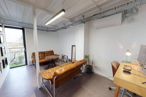 5thFloor212RegentsParkRoad12152020_125030.jpg