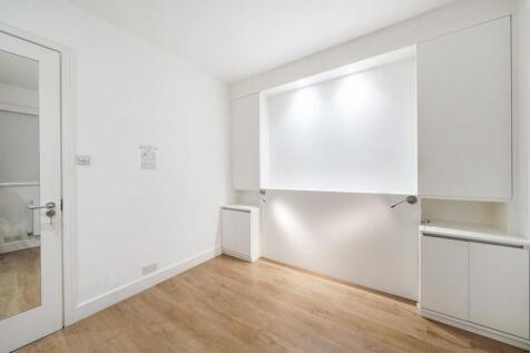 Flat 1 55 Charlotte Street  L2DjnRbwZu3neHQWzmMC