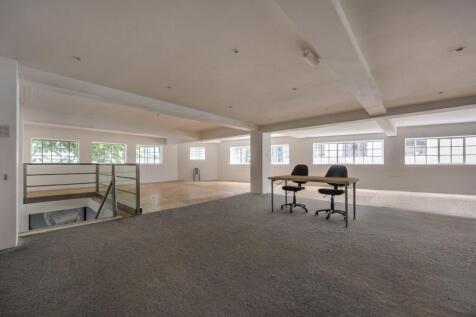 office 2.jpg