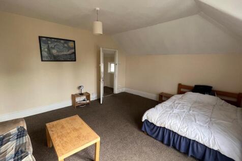 Floor 2 Bedroom.jpg