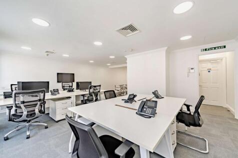 8655775interior21800.jpg