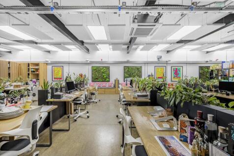 OFFICE 2.jpg