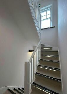 92669c2250f9eb15121671c6a172292cimage6 1.jpg