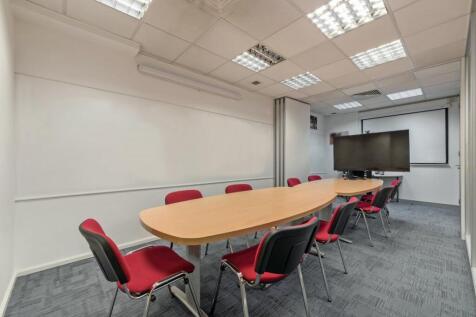 OFFICE4.jpg