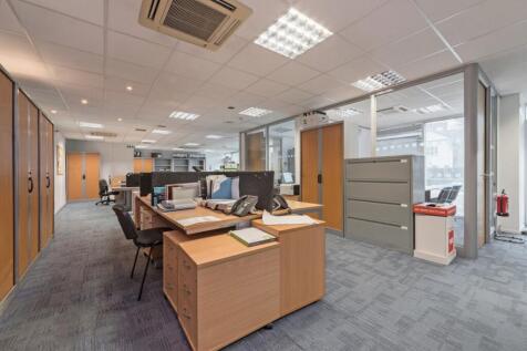 OFFICE10.jpg