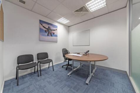 OFFICE2.jpg
