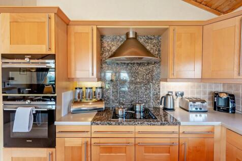 Woodland Lodge  Large43.jpg