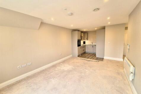 Open Plan Living Area / Kitchen