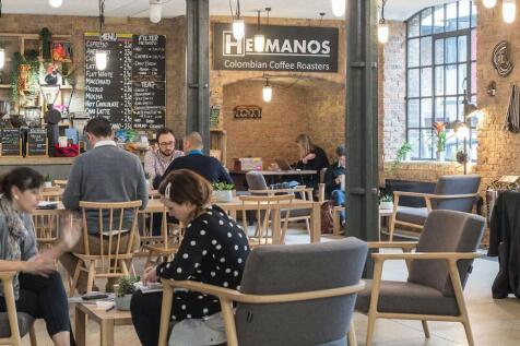 Hermanos Cafe.jpg