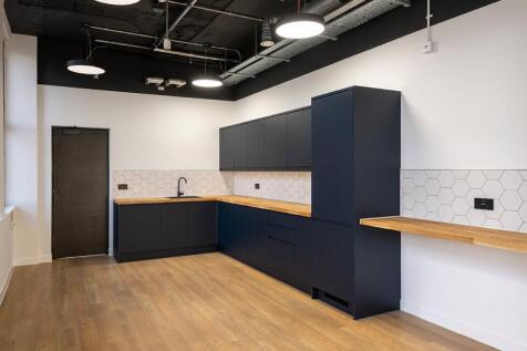 6th Floor  Kitchen.jpg