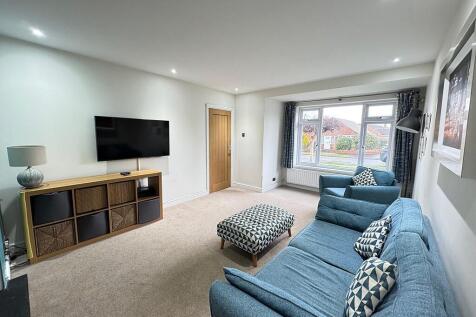 Lounge 2