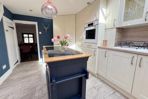 Kitchen and Islan...