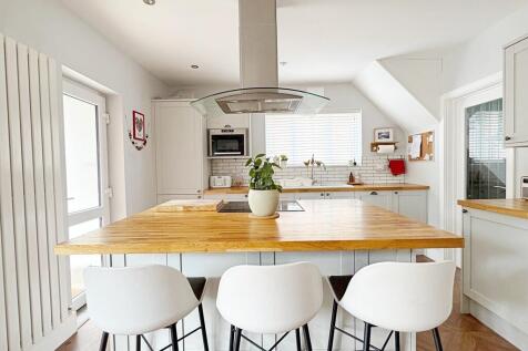 Island and Chairs