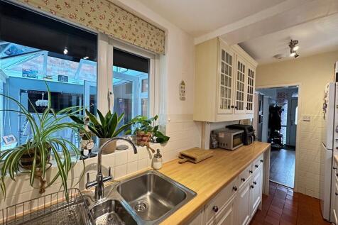 Kitchen (12)