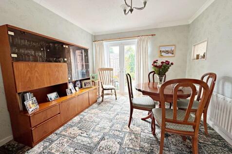 Dining Area 2