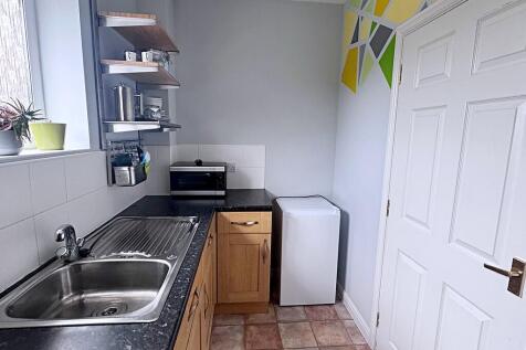 Kitchen Further V...