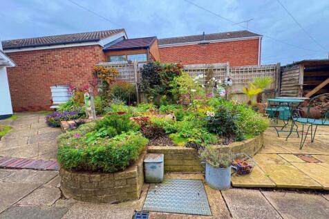 Rear Garden (3)