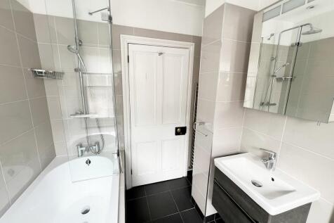 Bathroom (2)